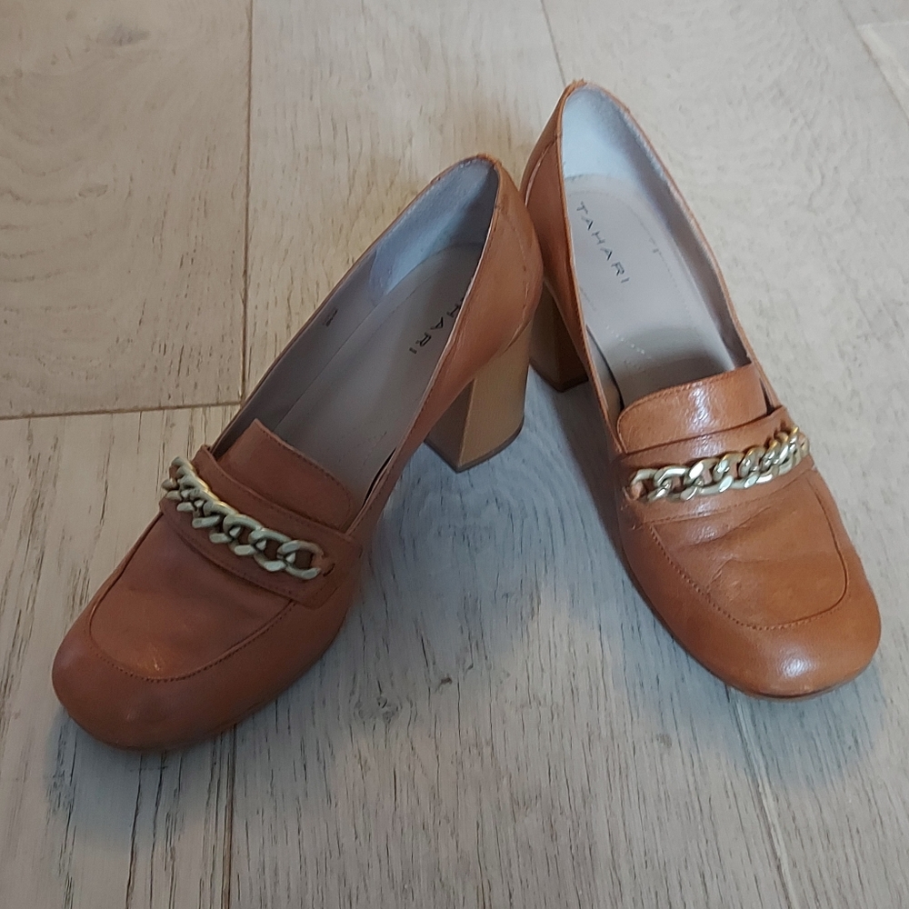Tahari brown leather chunky heel with gold chain detail, size 8.5 - Picture 4 of 6